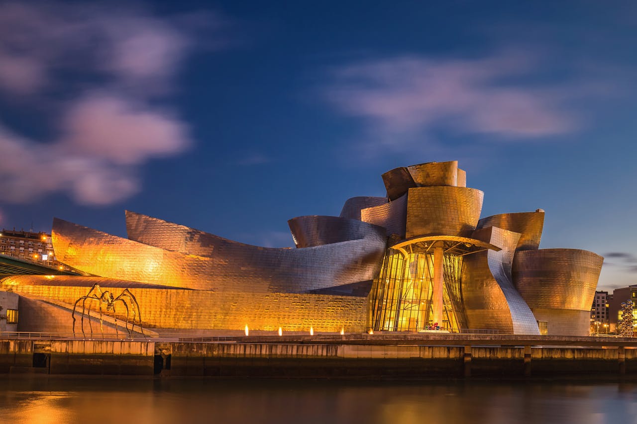 Het unieke ontwerp van het Guggenheim Museum in New York